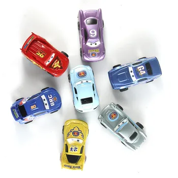 Naključno 1PC Disney Pixar Avto 3 Risanka igrača avto Strela McQueen Jackson Nevihta Mater plastični otroci Mini nazaj avto igrače fant darilo
