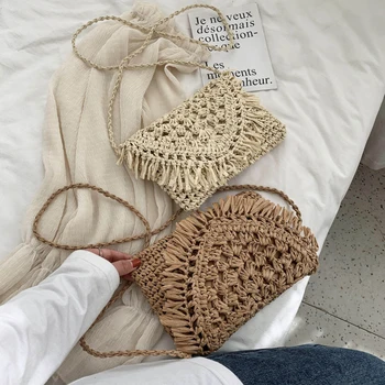 Priložnostne tassel votlih slame sklopke za ženske pletene tkanine ženski ramenski crossbody vrečke rattan poletje plaža majhne torbice 2020