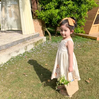 Poletje Nov Prihod v korejskem slogu bombaž brez rokavov vezenje princesa obleko z gumbi za cute sweet baby dekleta