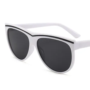 Ogledalo kvadratnih sončna očala 2020 Prugasta Mačka Oči, rdeča očala modne blagovne znamke oblikovalec črna bela ženska sončna očala